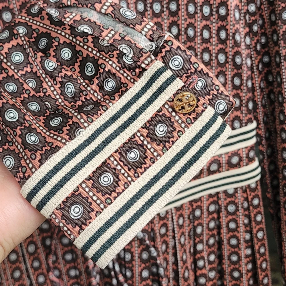 TORY BURCH Silk Blend Pleated Skirt  Sun Prints All Over Dress Size Small - Picture 10 of 16